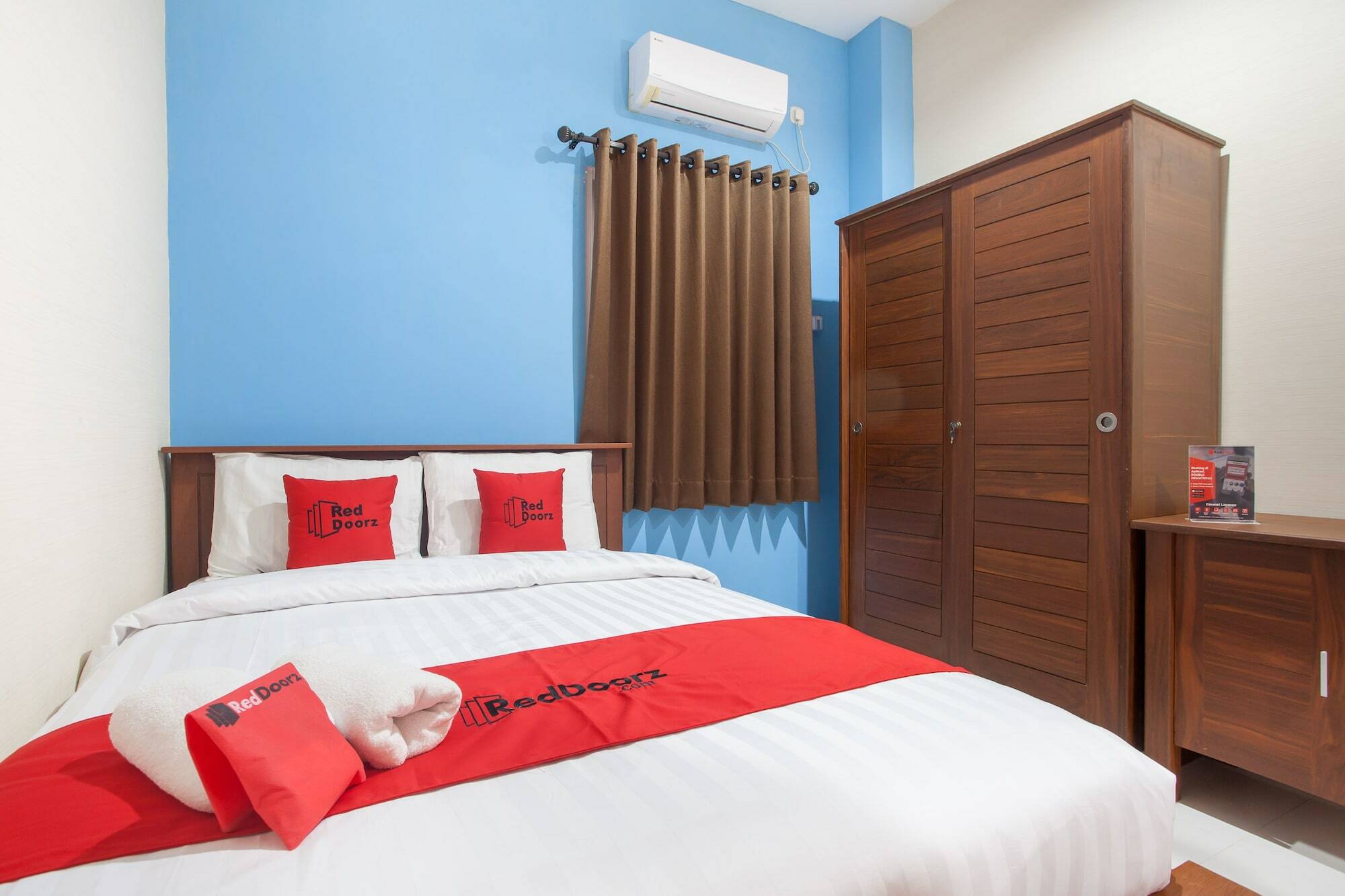 Reddoorz Near Universitas Wijaya Kusuma Surabaya Luaran gambar
